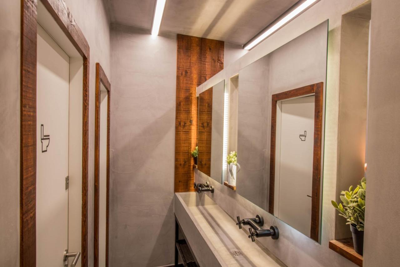 Gig Capsule Hostel إيريسييرا المظهر الخارجي الصورة