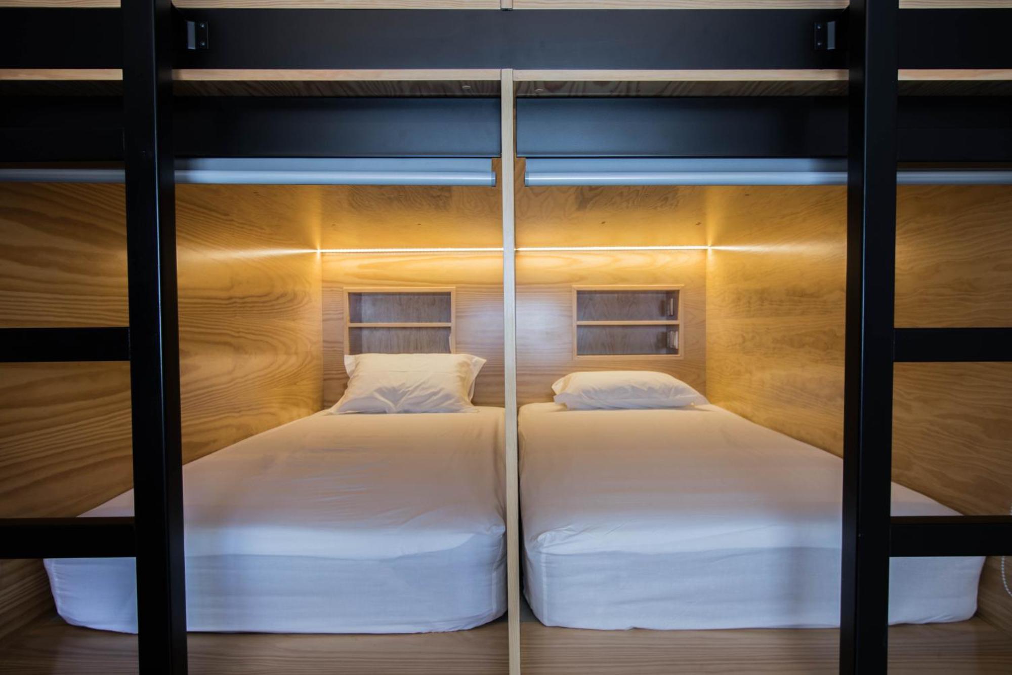 Gig Capsule Hostel إيريسييرا المظهر الخارجي الصورة