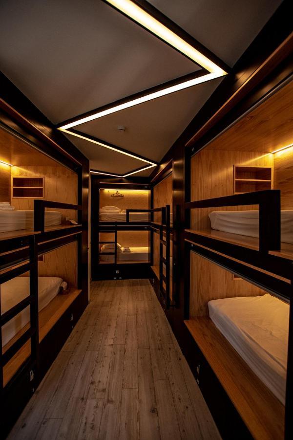 Gig Capsule Hostel إيريسييرا المظهر الخارجي الصورة